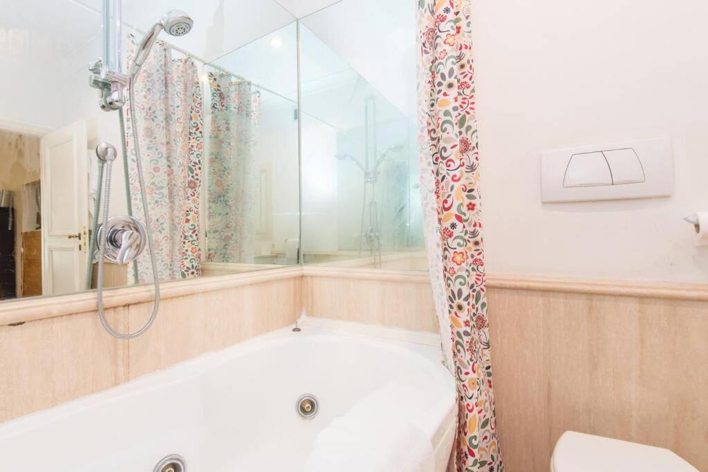 Ghetto Enchanting Terrace ローマ エクステリア 写真
